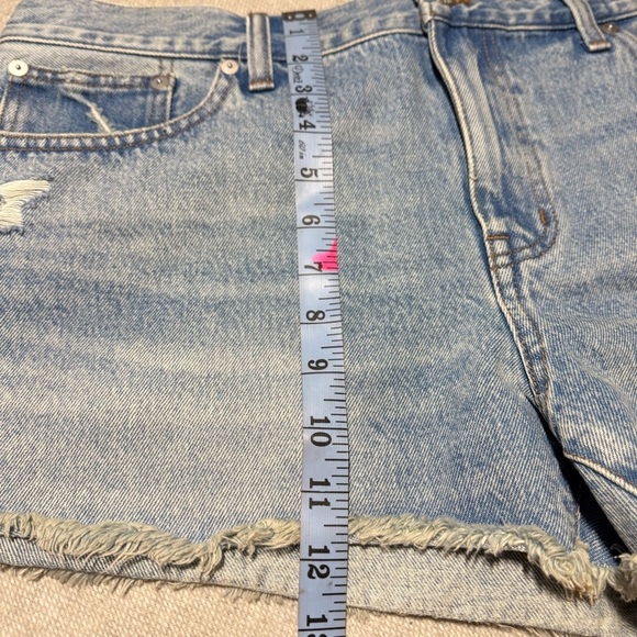 Madewell Women’s 31 Blue Jean Shorts Distressed low rise boyfriend short nwt - Picture 12 of 12